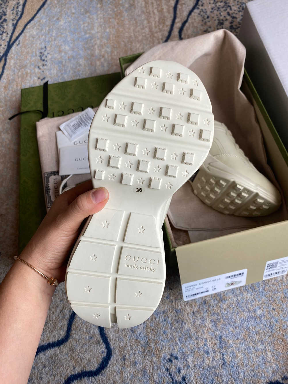 Gucci Rhyton Sneaker