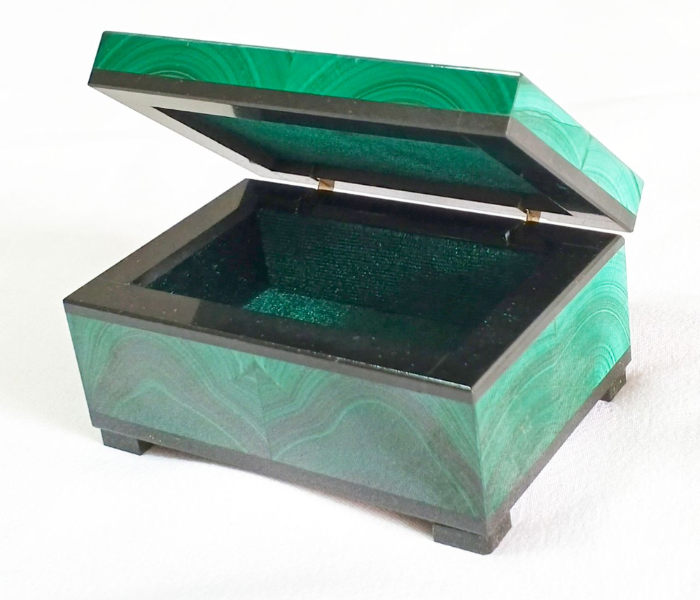 Шкатулка из Малахита 9-6-4.5см