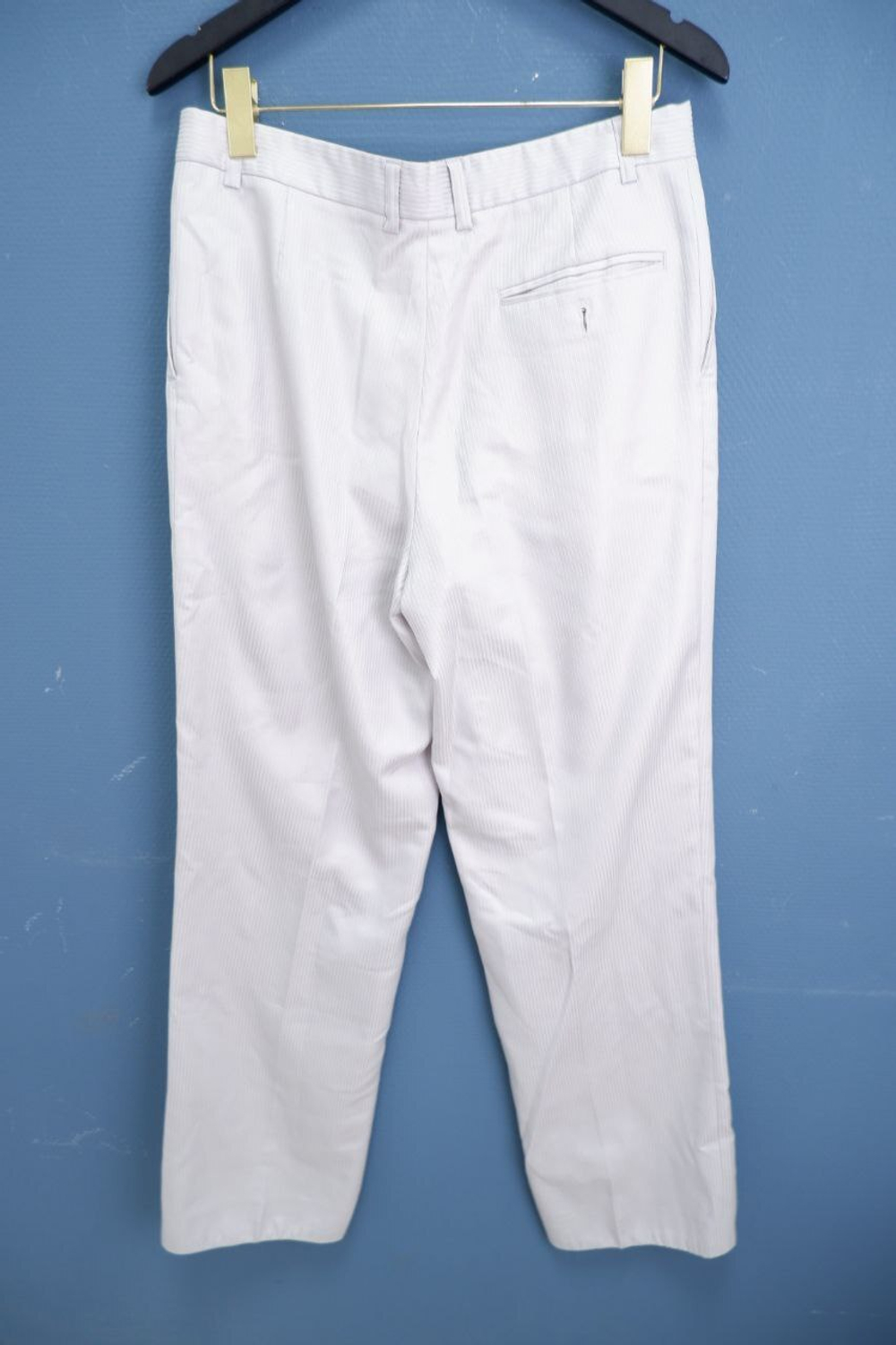 Костюм Snijana с шерстью 48 размер