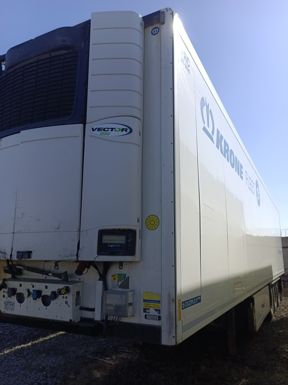 Krone SD Полуприцеп изотермический/рефрижератор SD (Рефрижератор)
