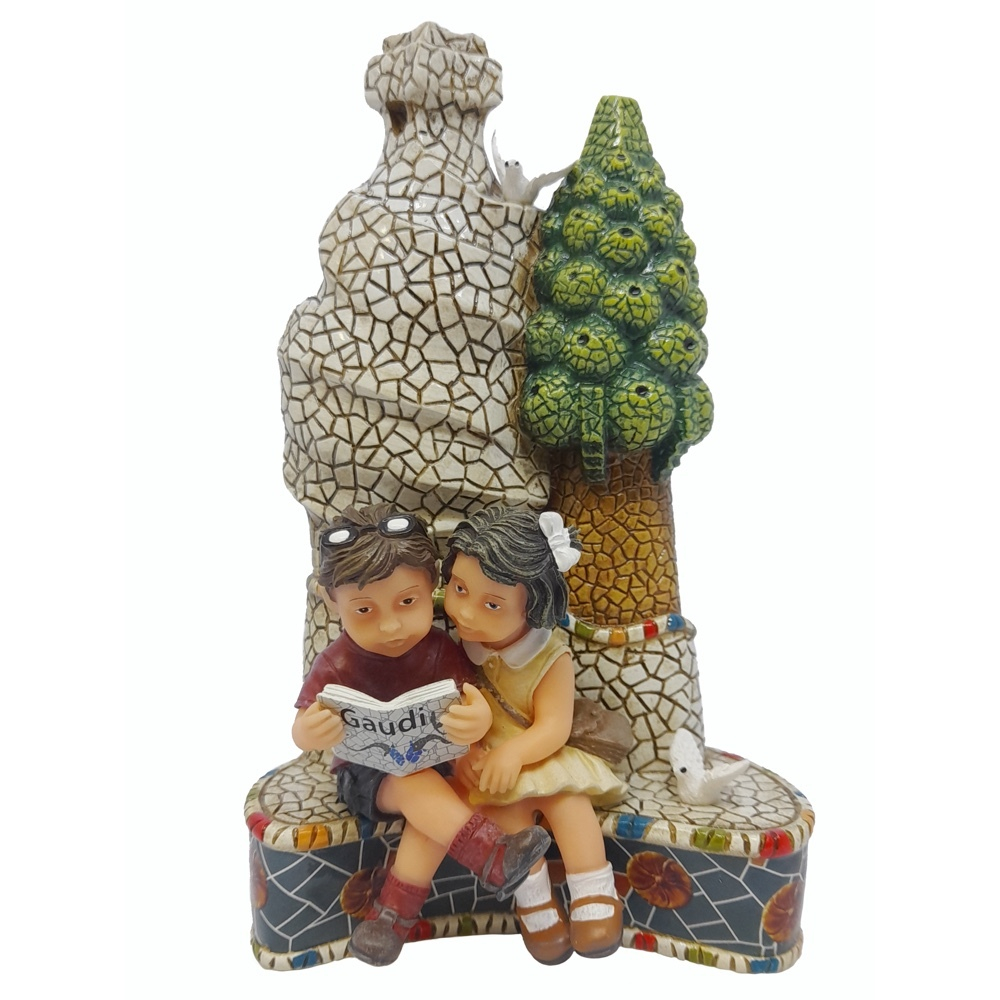 Статуэтка Книга всегда друг Nadal