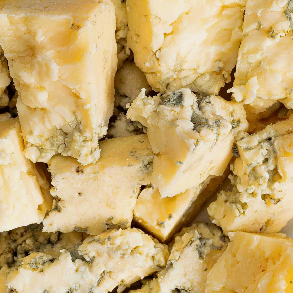 Сыр с голубой плесенью Premiere of Taste 50% 100г