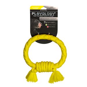 Жевательное кольцо-канат Playology DRI-TECH RING для собак средних и крупных пород с ароматом курицы, цвет желтый
