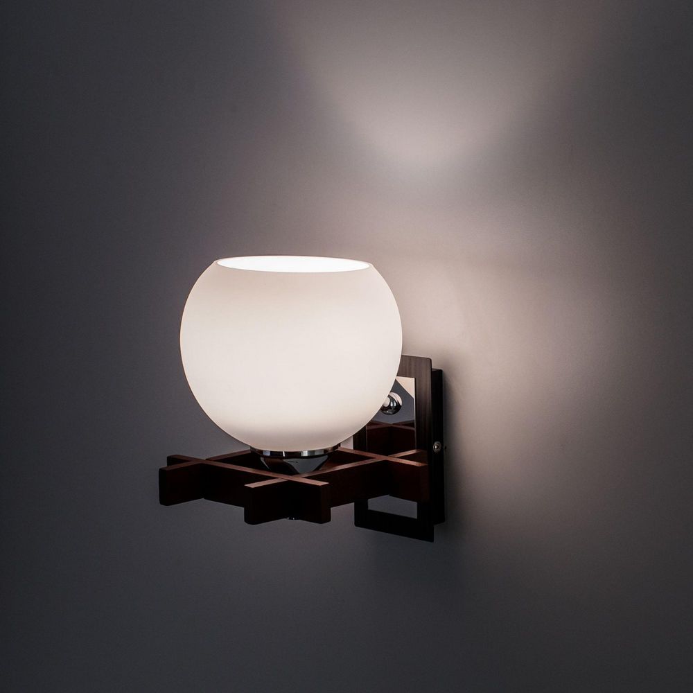 Citilux Нарита CL114311 Бра деревянное Венге Хром