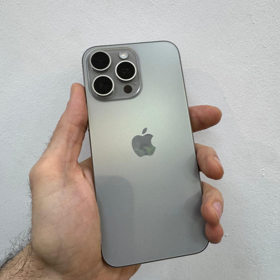 Apple iPhone 15 Pro Max 256GB 91% АКБ без ремонта без вскрытия (полный комплект)