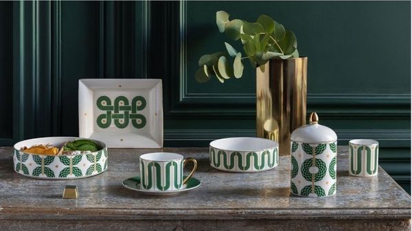 Лучшие цвета фарфоровой посуды для интерьера кухни