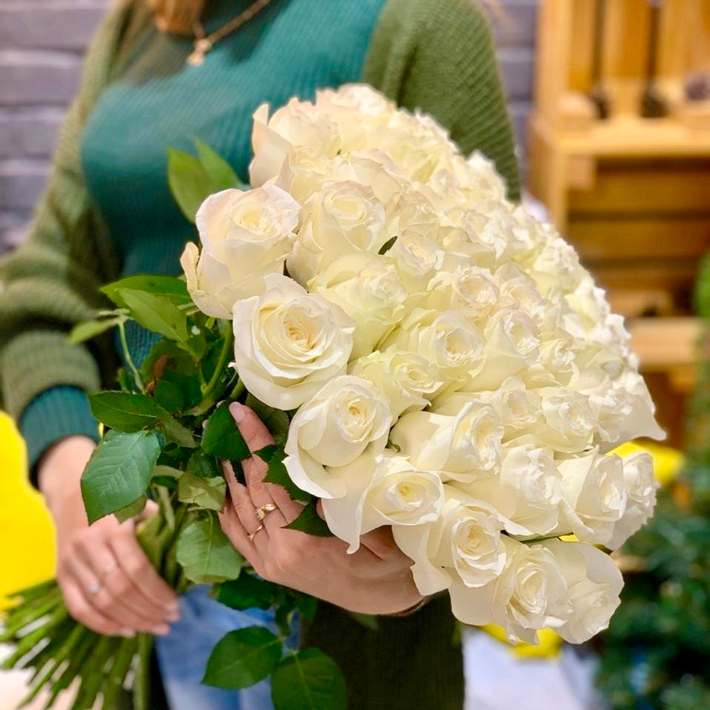 Букет из 51 белой розы