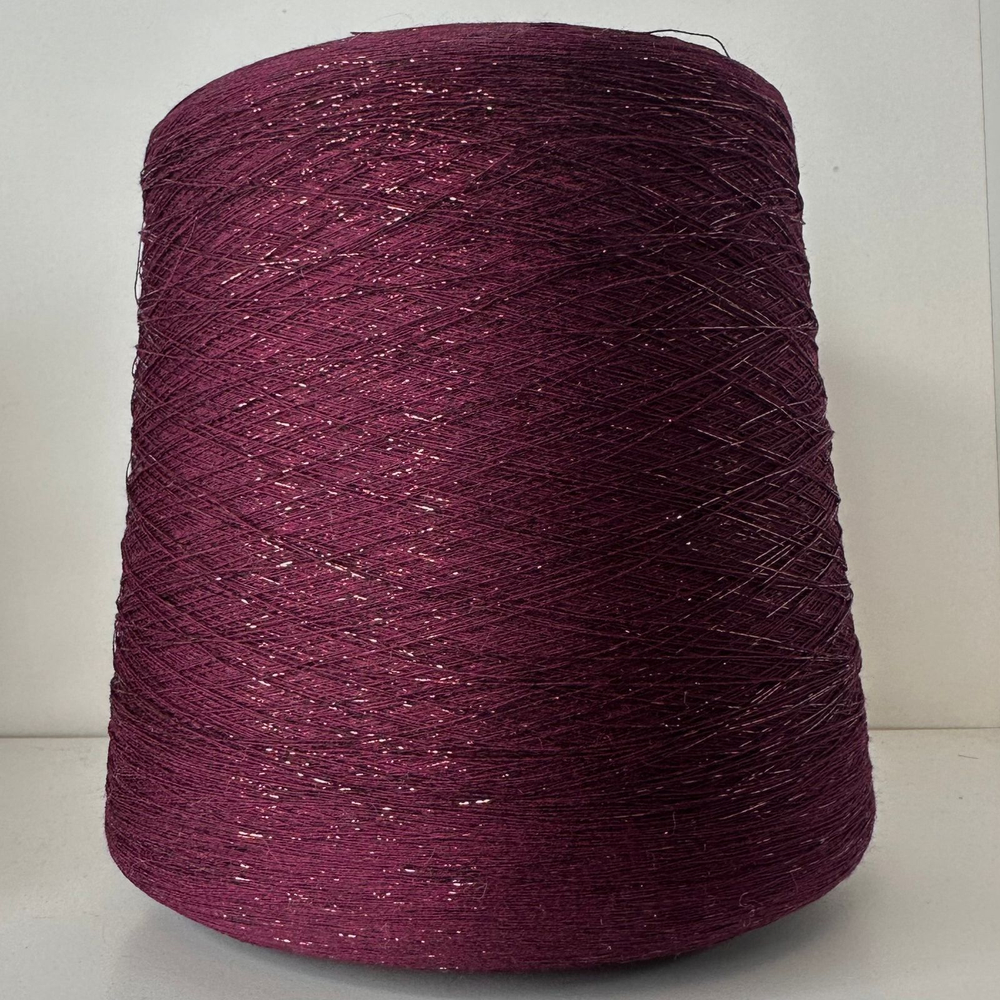 FRIZZANTE - Industria Italiana Filati; 70% вискоза, 15% металлизированный люрекс, 15% п/а; 3500м/100гр; col. 2112, цвет: бордовая нить с люрексом в цвет нити;