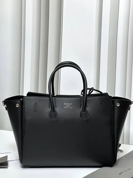 Сумка BALENCIAGA Bel Air Carry All Bag черный/серебро