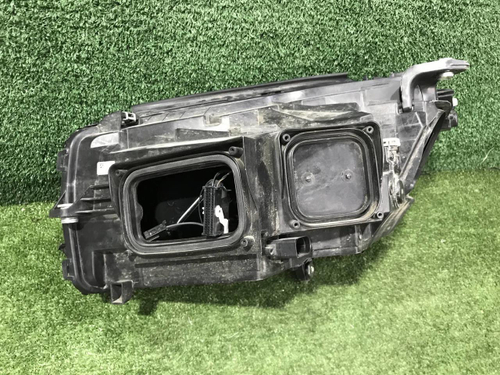 Фара правая Mercedes GLC X253 (2015-2019) LED