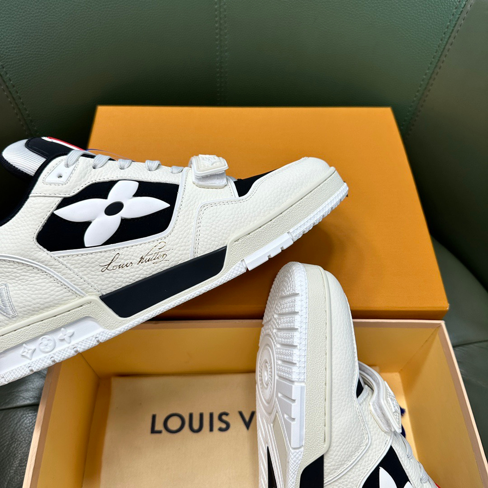 Кроссовки LV Trainer