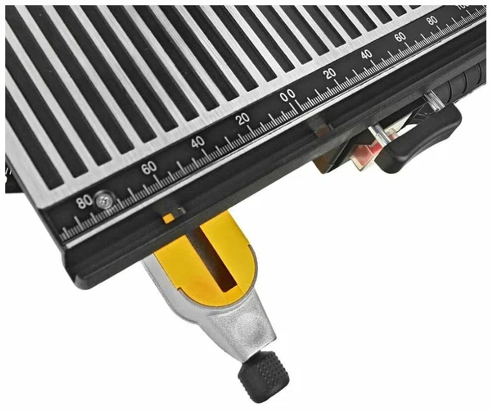 Торцовочная пила DeWalt DW711