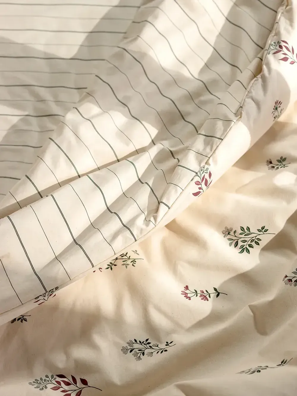 Пододеяльник перкаль Сказка "Гербарий Эко/Полоски Эко" евро на молнии 200x215 см