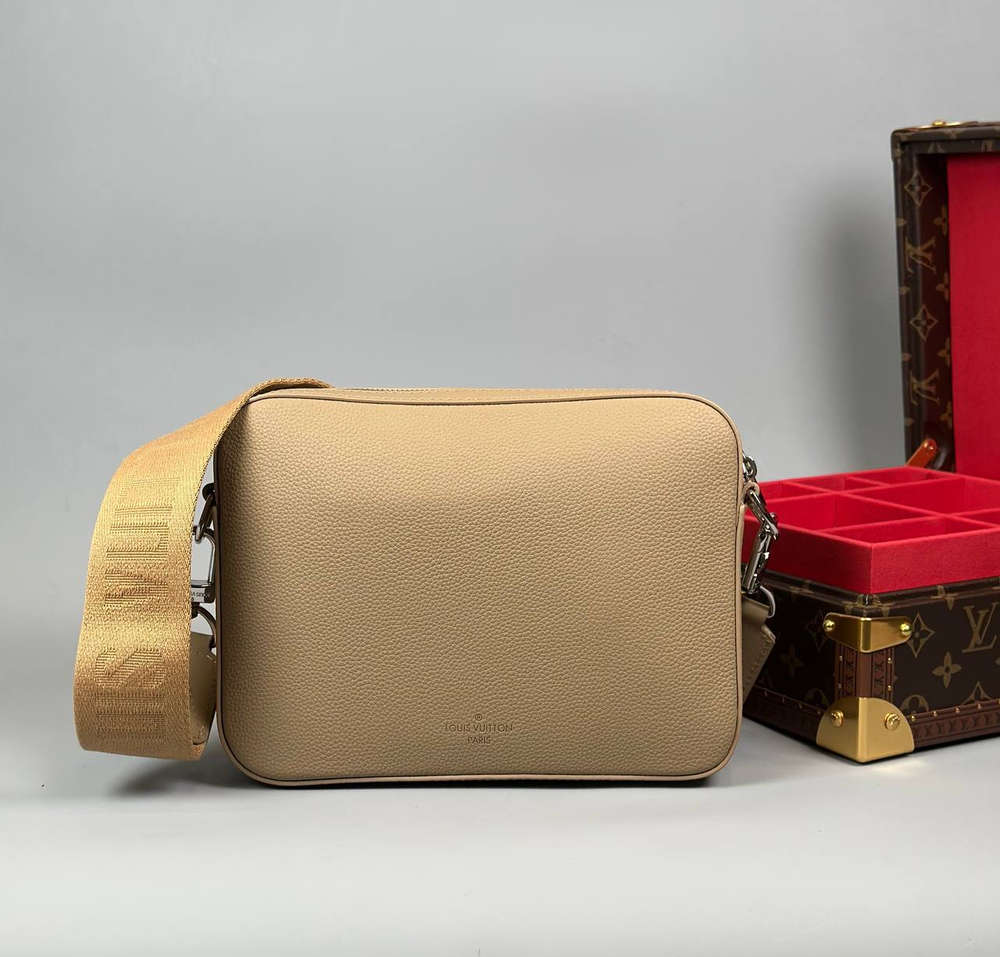 Сумка-мессенджер Louis Vuitton, арт. 477746342