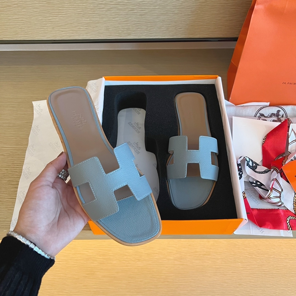 Hermes Oran Sandal