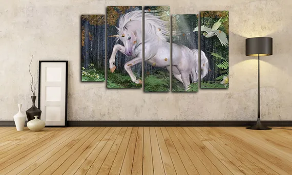 Модульная картина "Мечтательный единорог"