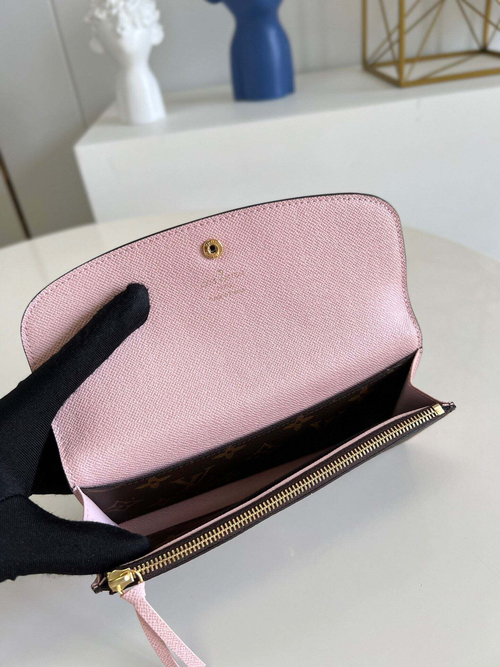 Louis Vuitton Wallet Monogram/ Rose Ballerine