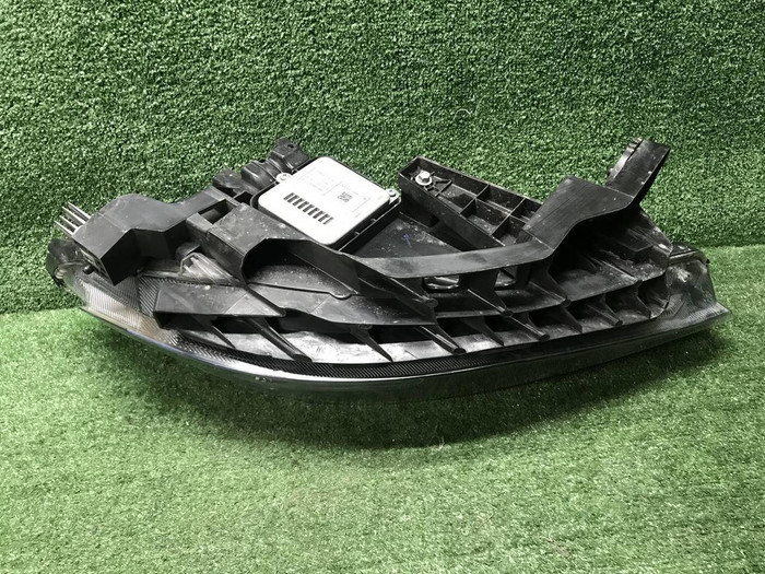 Фара левая Haval F7 (2018-2024) LED