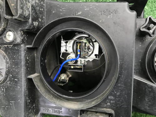 Фара левая Lada Niva Travel (2020-н.в.) галоген