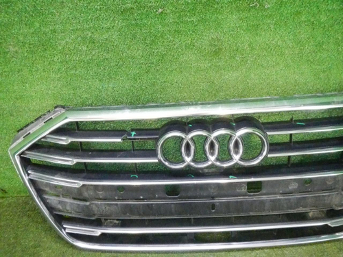 Решетка радиатора Audi A8 4 D5 (2017-н.в.)