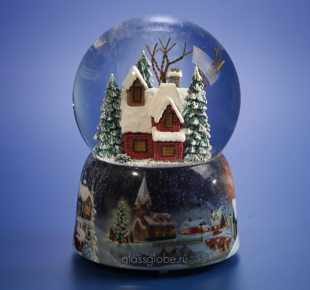 Заснеженный домик