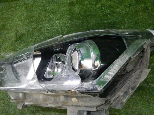 Битая Фара левая Hyundai Creta 1 (2020-2021) галоген