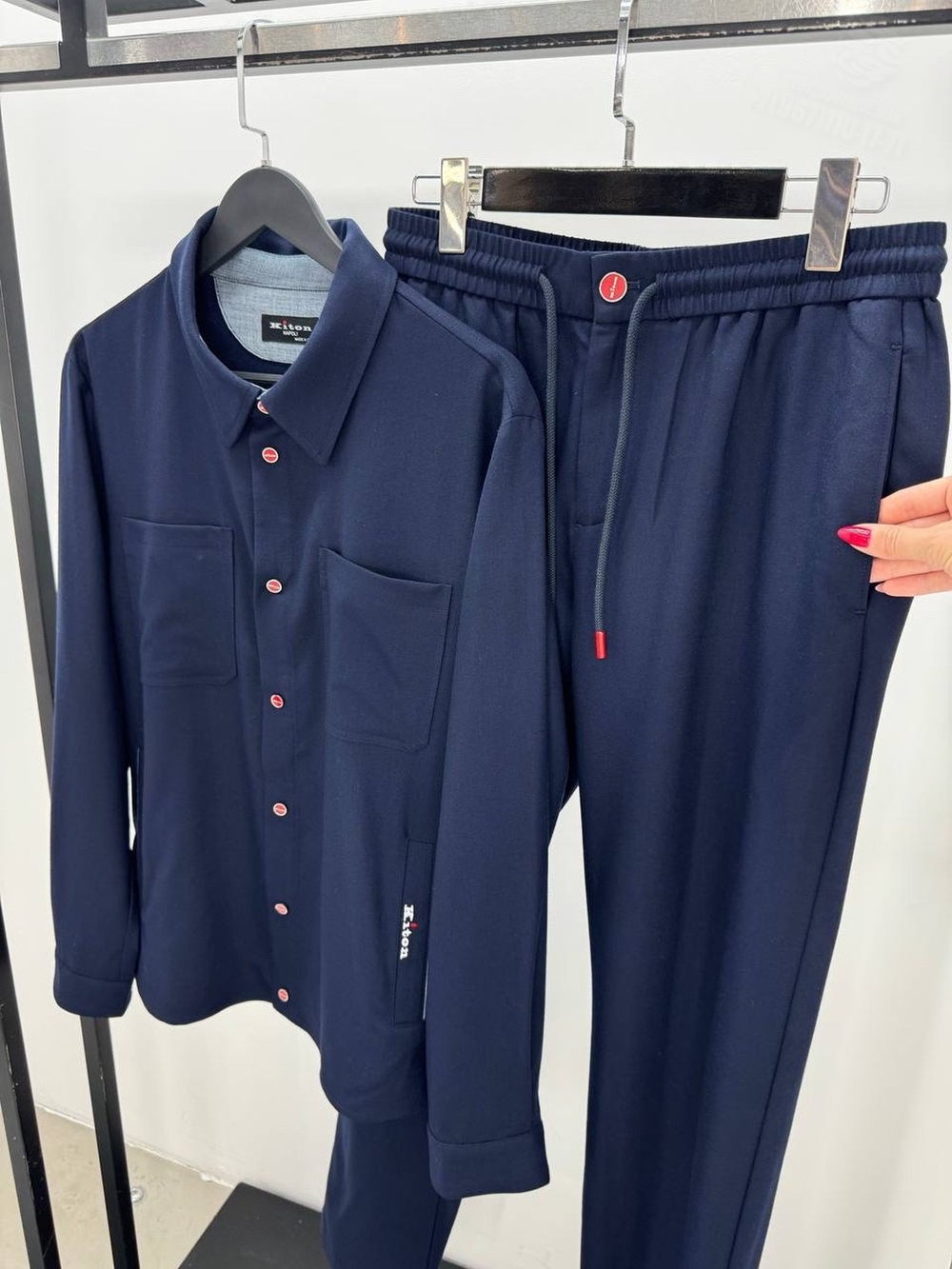Прогулочный костюм Kiton