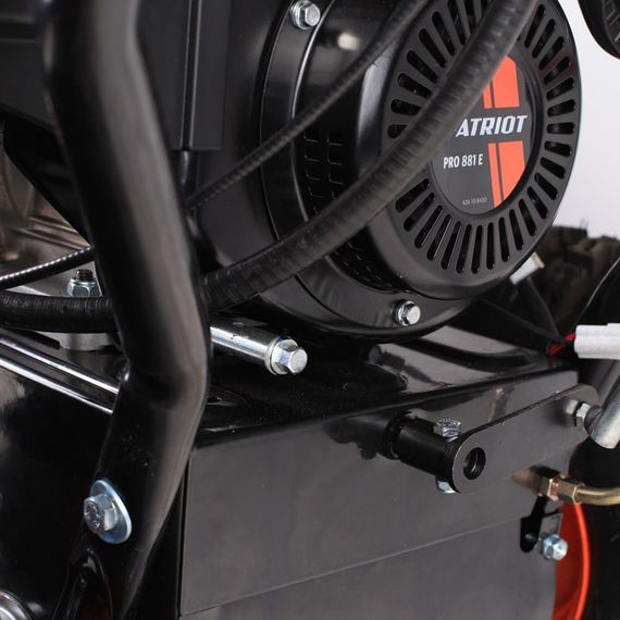 Снегоуборщик PATRIOT PRO 881 E