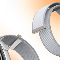 Ремешок светло-серого цвета с магнитной фиксацией для смарт часов Apple Watch размером 38, 40, 41 и 42MM, серия Strap (YM Series) от Dux Ducis