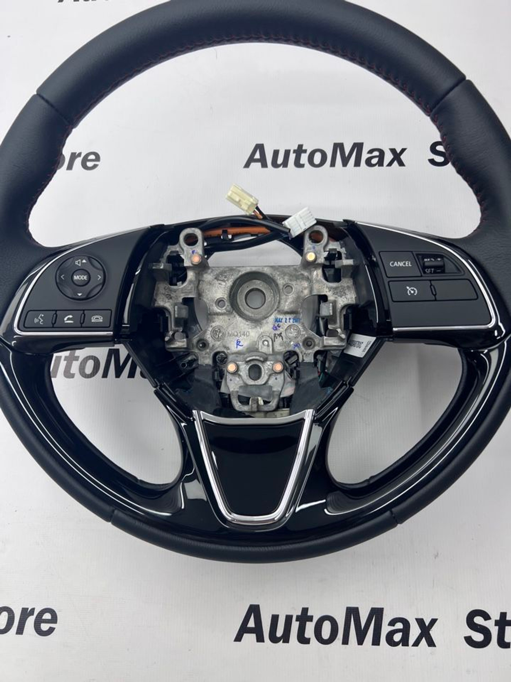 Руль с обогревом Mitsubishi Outlander 3 4400A882XB. Оригинал.