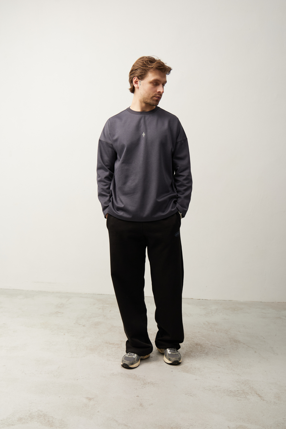 Лонгслив графитовый