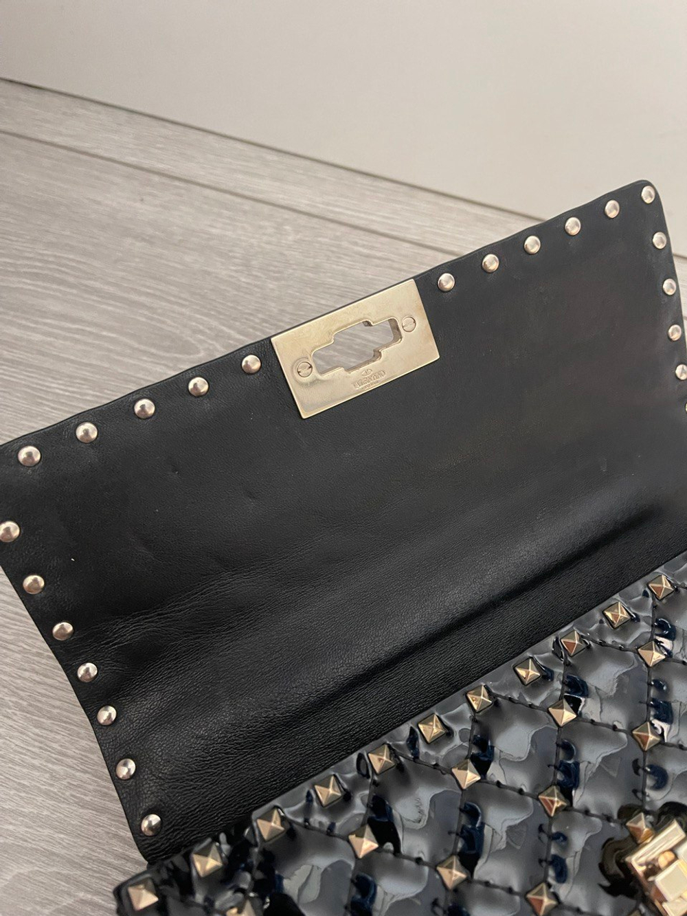 Сумка Valentino Rockstud Spike medium
