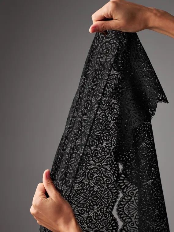 03-251 Кружево эластичное 22 см, черный