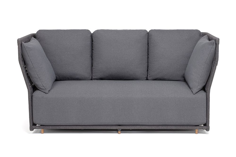 "Лугано" диван 3-местный плетеный из роупа, каркас алюминий темно-серый (RAL7024) муар, роуп темно-серый круглый, ткань темно-серая YB25-0027