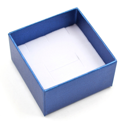 Футляр картонный с бантиком, серия "СОНЯ", 60х60х34 мм