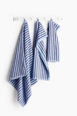 H&M БАННОЕ ПОЛОТЕНЦЕ В ПОЛОСКУ, СВЕТЛО-ГОЛУБОЙ