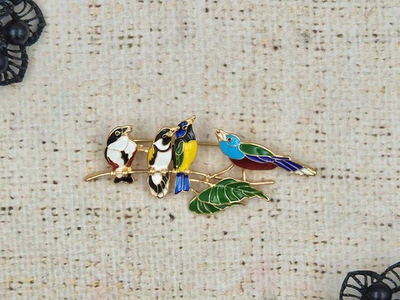 Брошь, р. 5,5х4 см