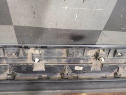 Накладка двери передней правой Geely Monjaro 21-нв Б/У Оригинал 6073136000