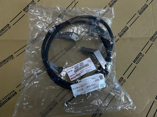 Трос Стояночного Тормоза Toyota 464300C011