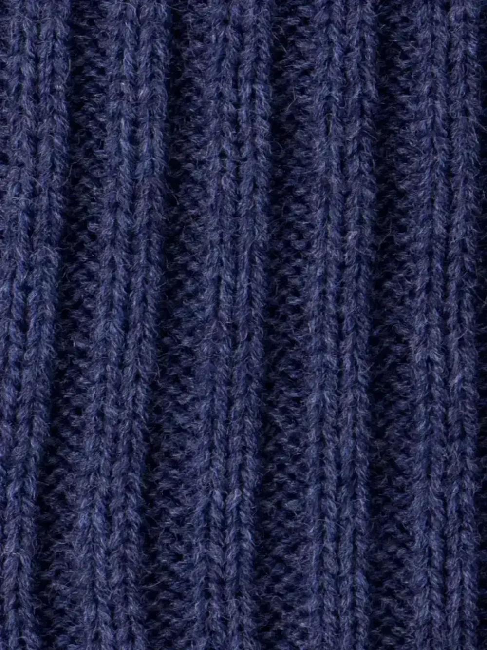 Шапка для мальчика осенняя вязаная и снуд