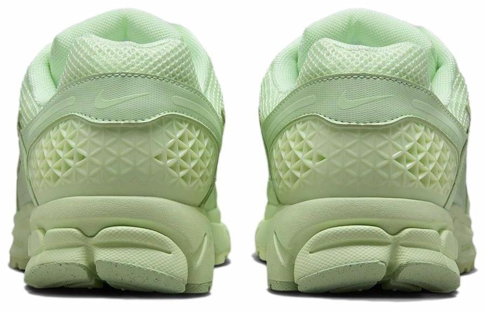 Кроссовки Nike Air Zoom Vomero 5