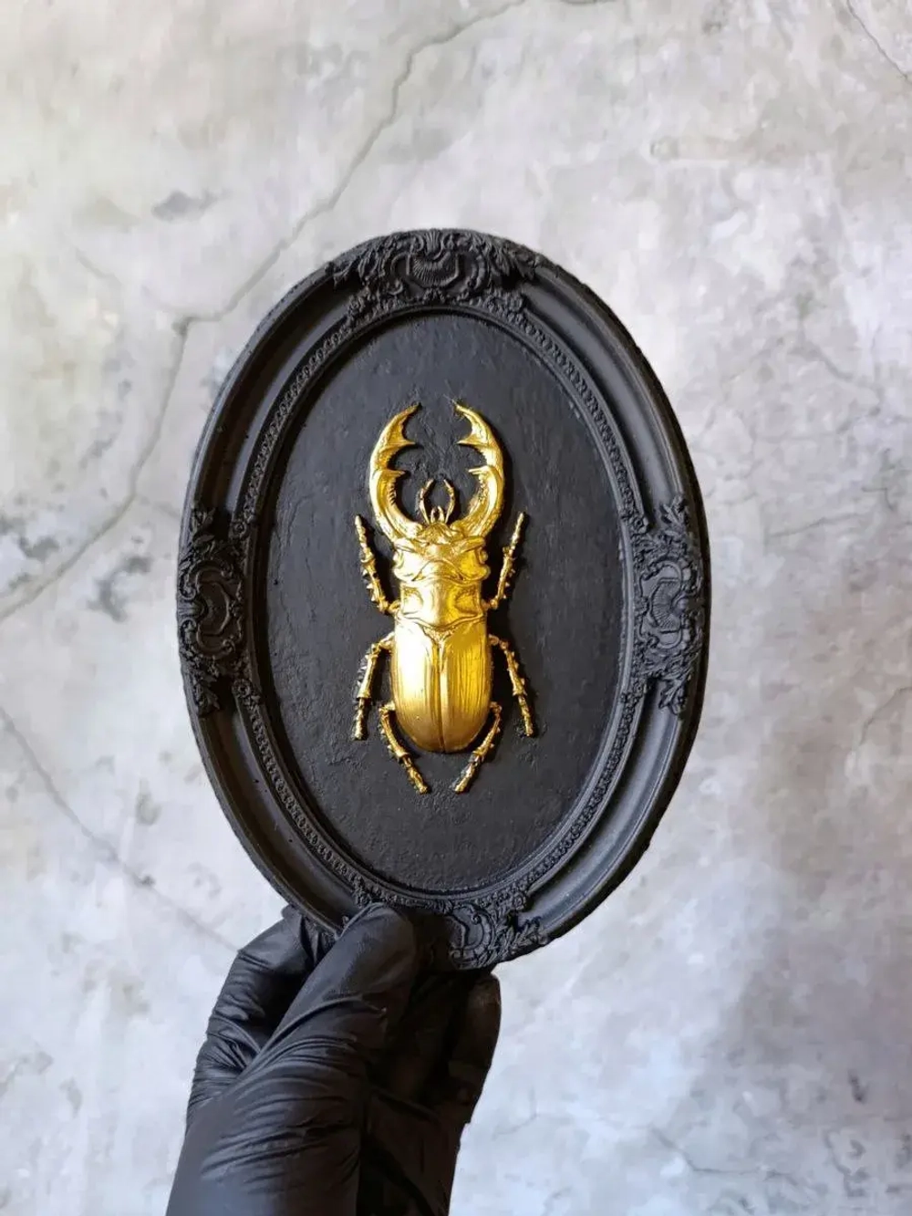 Барельеф на стену из гипса Жук олень