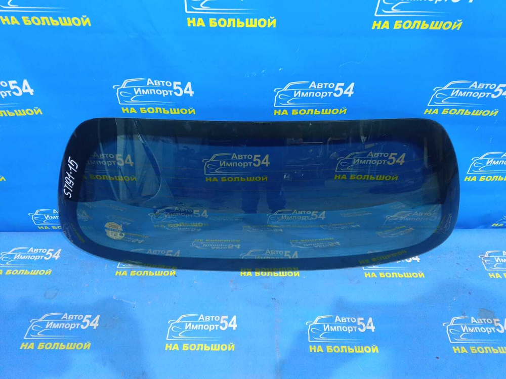 Стекло пятой двери TOYOTA CALDINA 1998