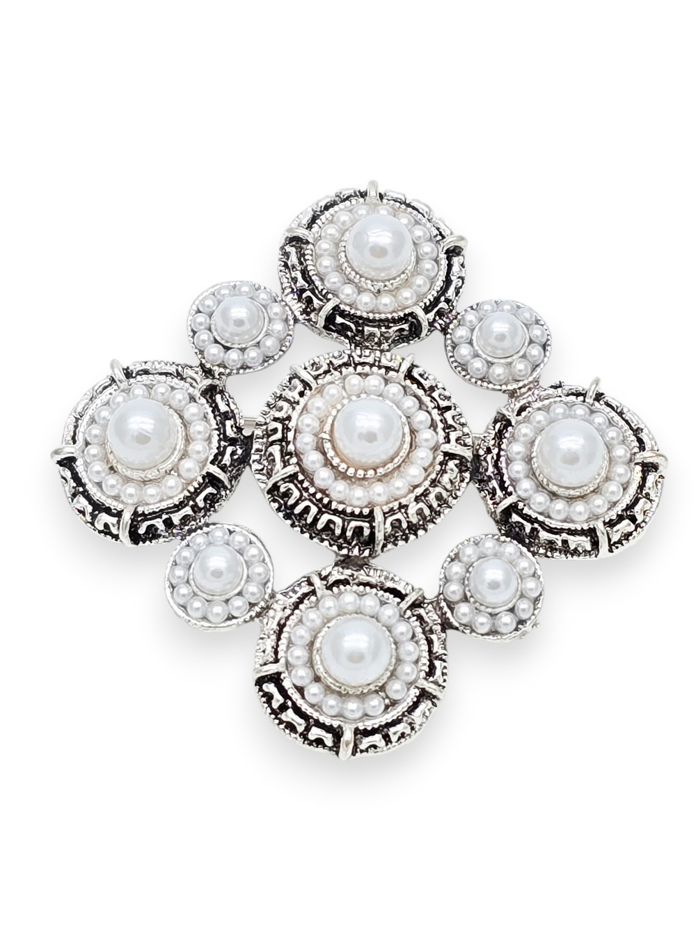 91003376 Брошь Selena