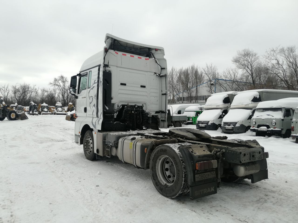 SITRAK C7H MAX 4x2 Седельный тягач ZZ4186V361HE (Дизельный, 12,4 л, 480 л.с., АТ)
