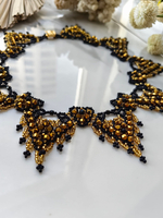 Колье "Огненные крылья" из бисера ручной работы