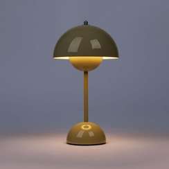 Настольный светильник Mary бежевый