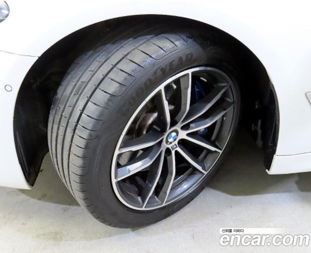 BMW 5 Series (G30) 520i M Sports (01.2023)