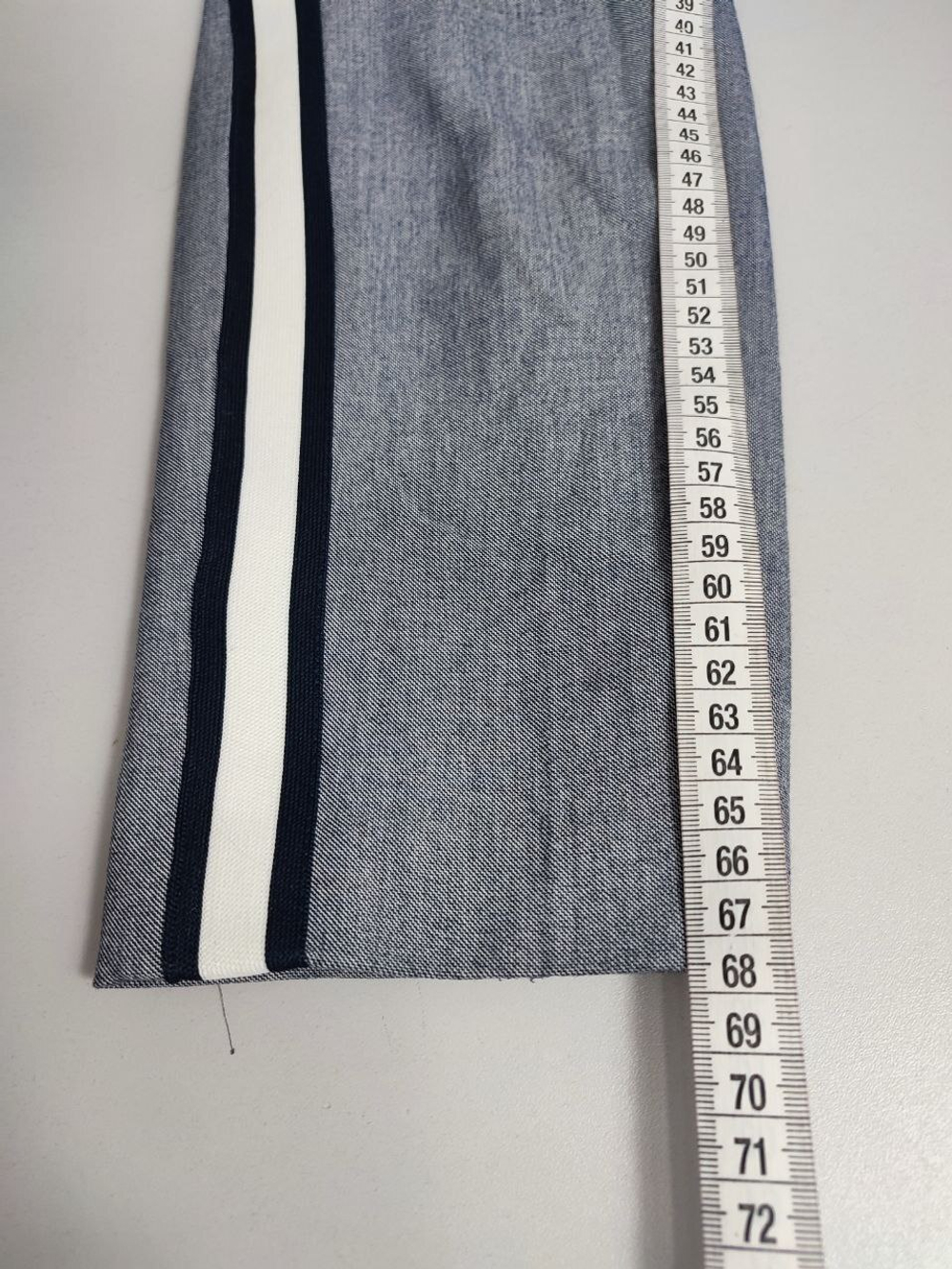 Брюки Zara с лампасами 42 размер