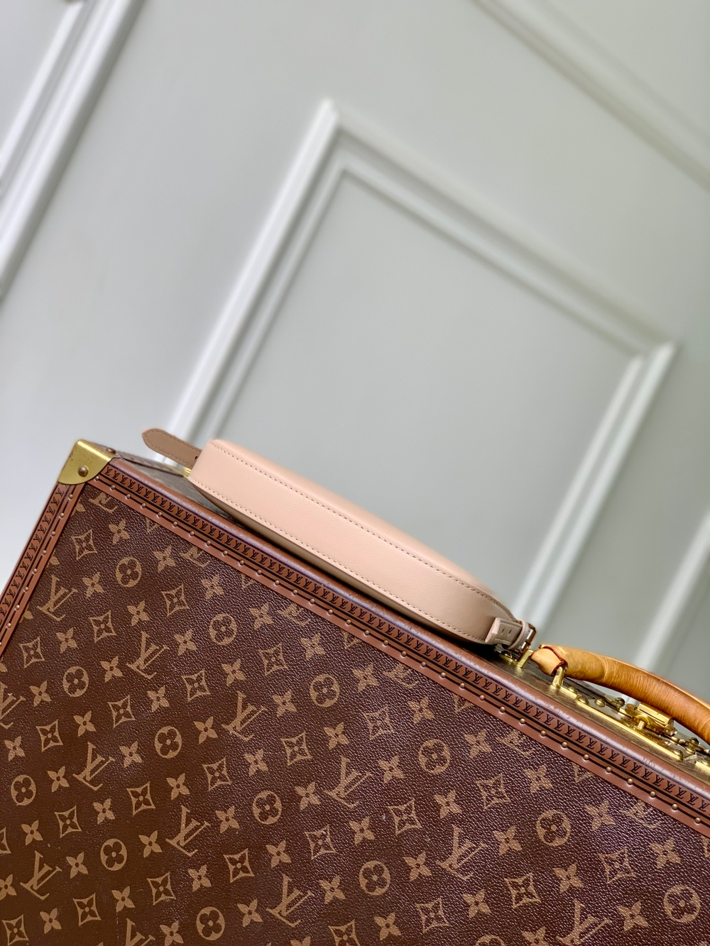 Louis Vuitton Pochette LV Bloom